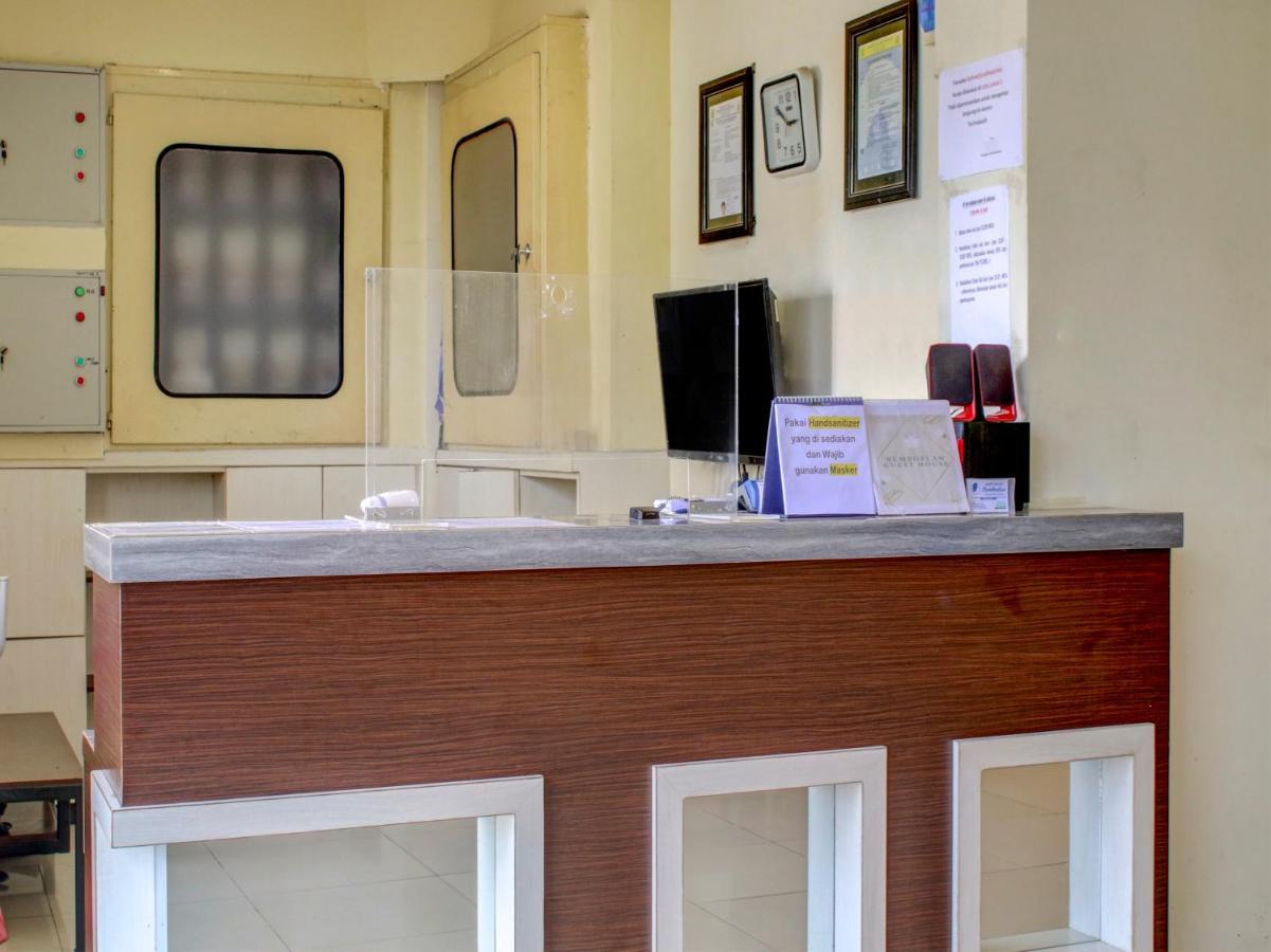 OYO 90162 Remboelan Guest House Sungai Lutus Buitenkant foto