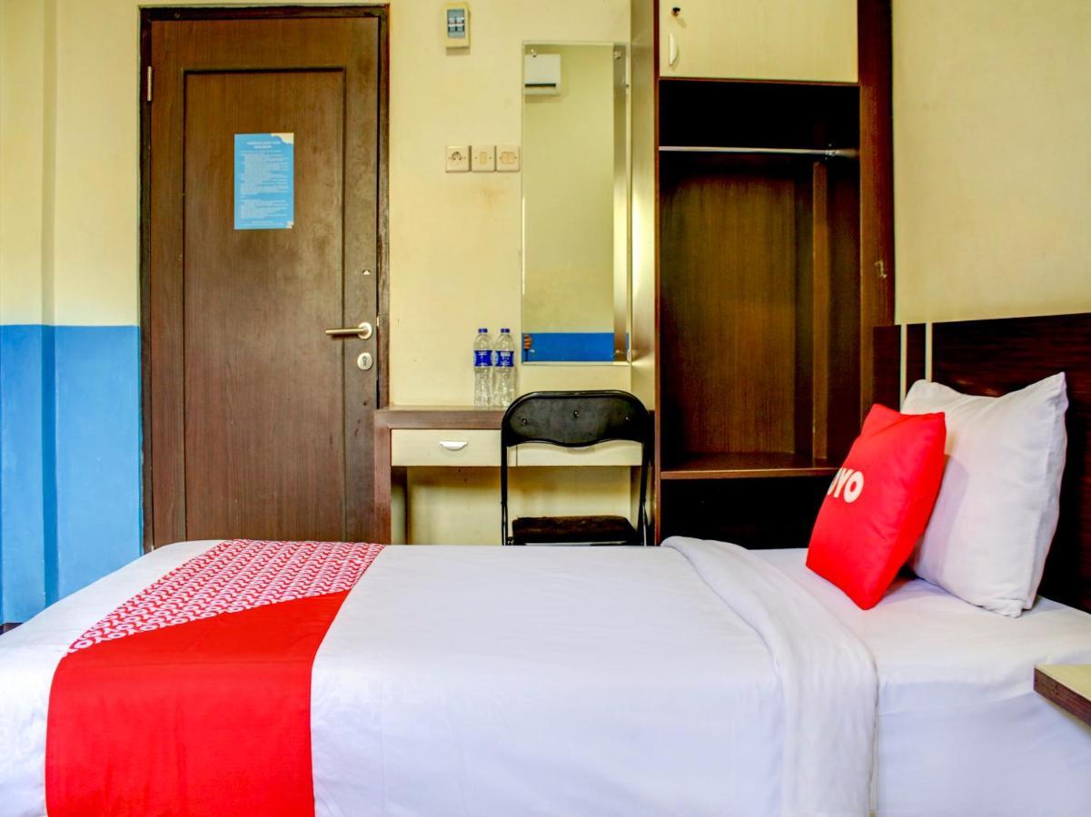 OYO 90162 Remboelan Guest House Sungai Lutus Buitenkant foto